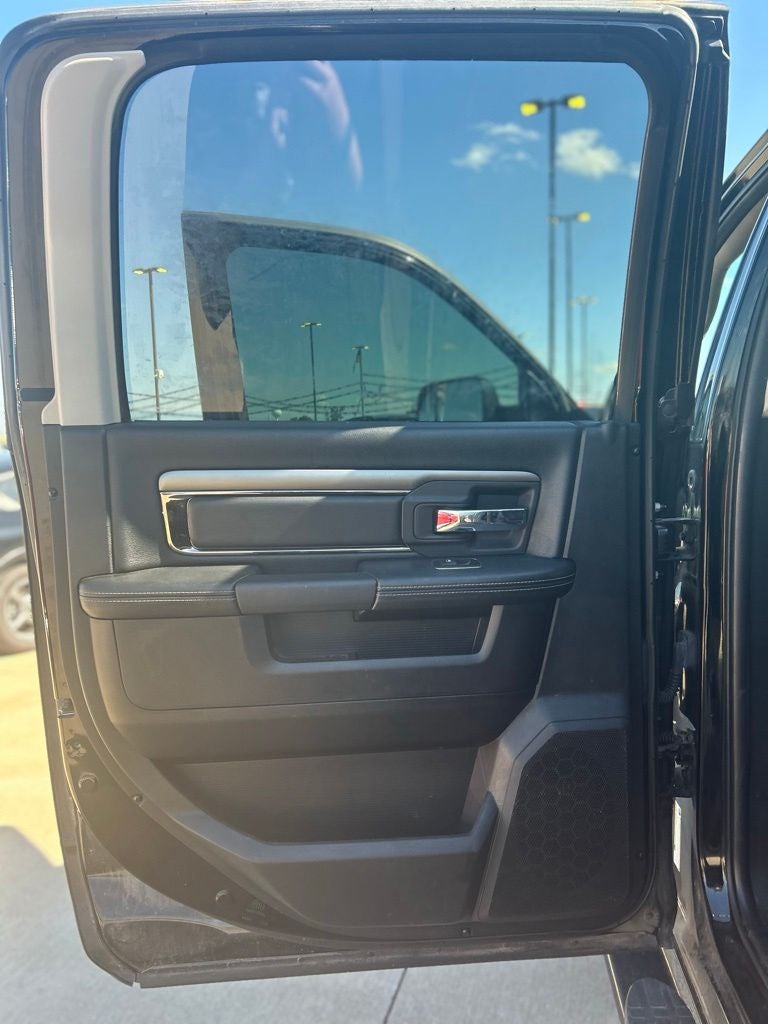 2014 RAM 1500 Sport Black-out pkg