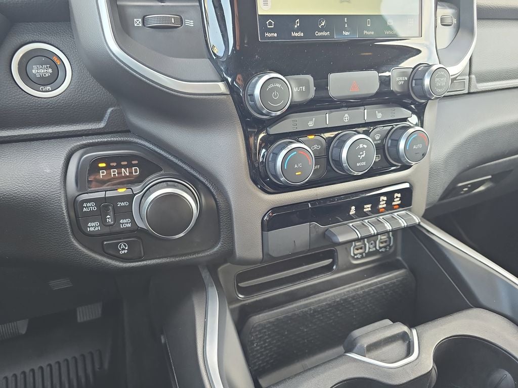 2022 RAM 1500 Big Horn/Lone Star Lifted W/ tires and wheels