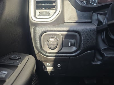 2022 RAM 1500 Big Horn/Lone Star Lifted W/ tires and wheels