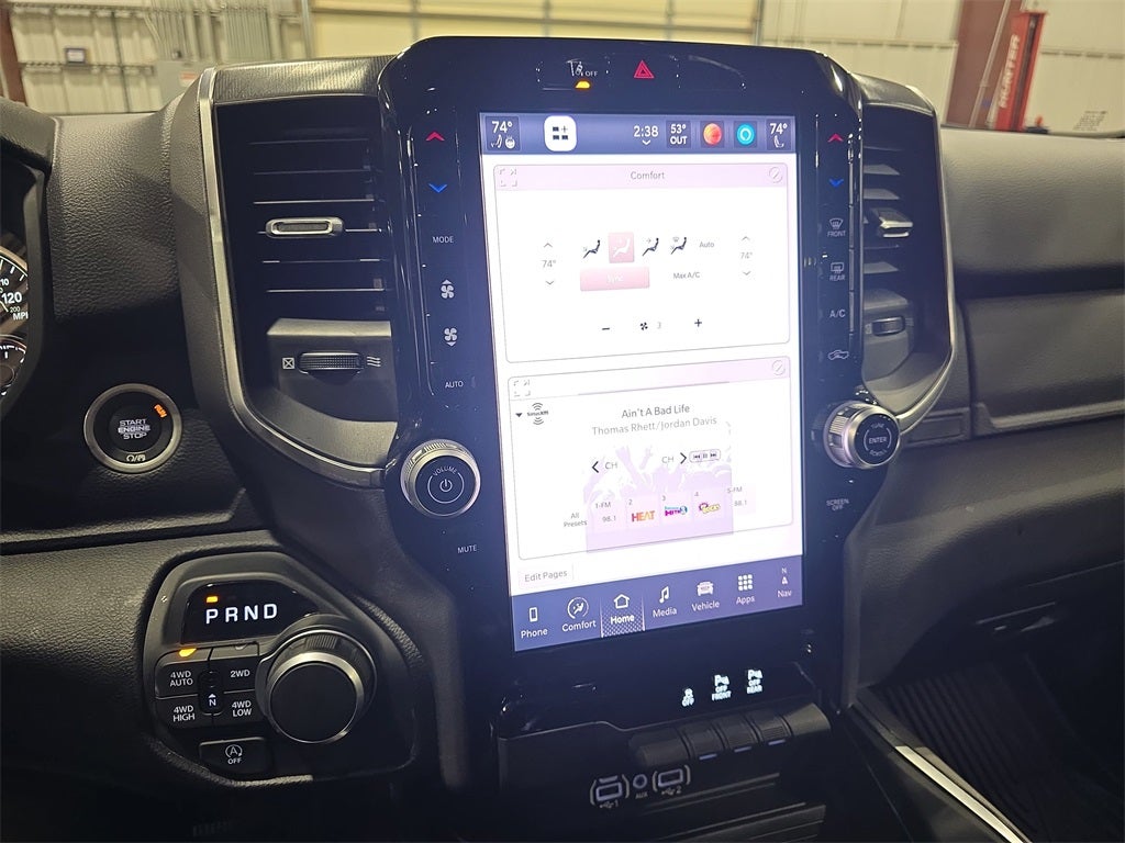 2025 RAM 1500 Big Horn/Lone Star 3.0L I6