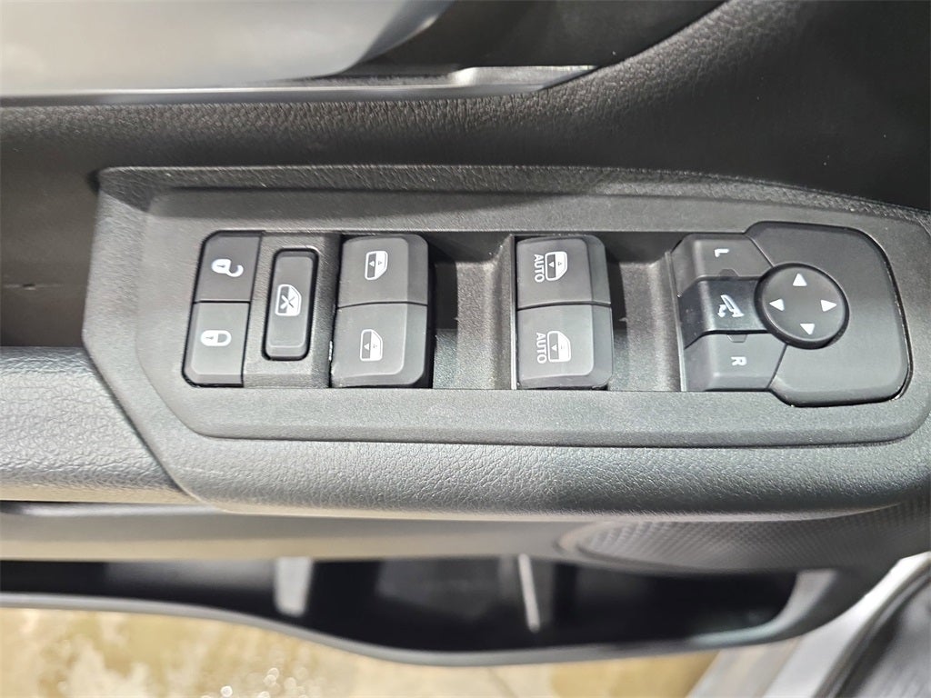 2025 RAM 1500 Big Horn/Lone Star 3.0L I6