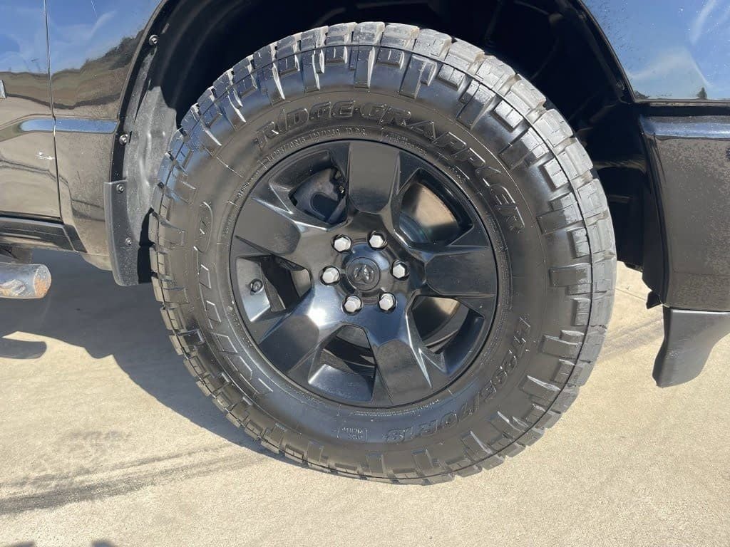 2024 RAM 1500 Laramie Black Out pkg