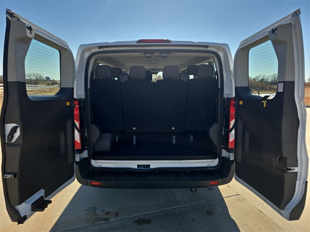 2023 Ford Transit-350 XLT 15 Passenger