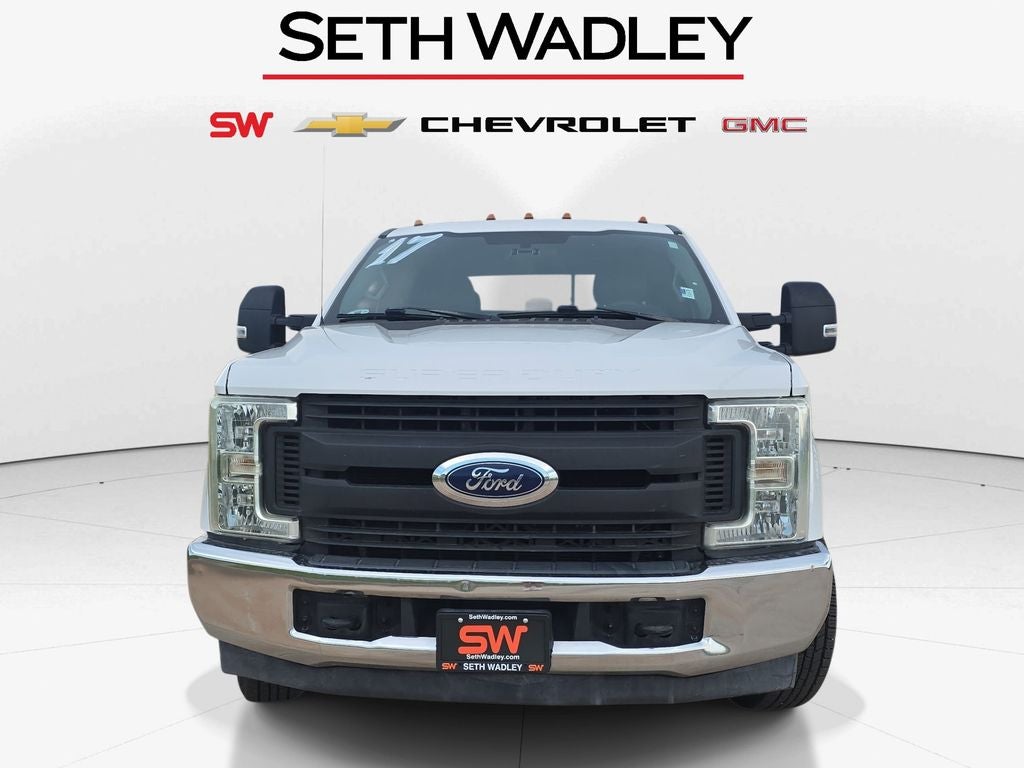 2017 Ford F-350SD XL DRW W/Flatbed