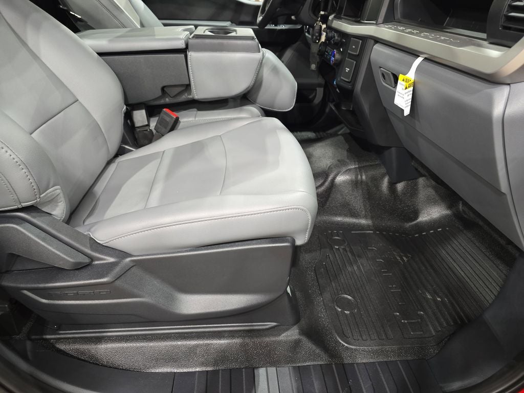 2024 Ford F-350SD XL Cab&Chassis