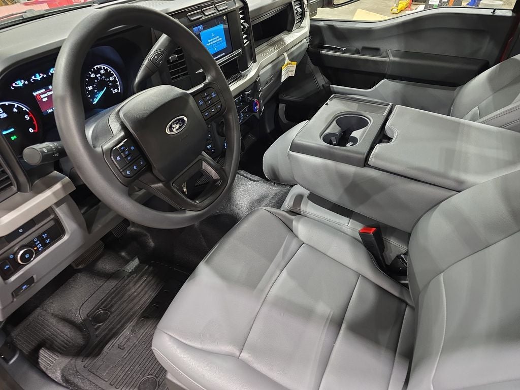 2024 Ford F-350SD XL Cab&Chassis