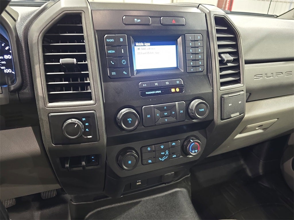 2020 Ford F-450SD XL DRW w/Flatbed