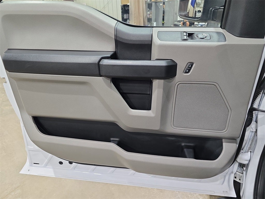 2020 Ford F-450SD XL DRW w/Flatbed