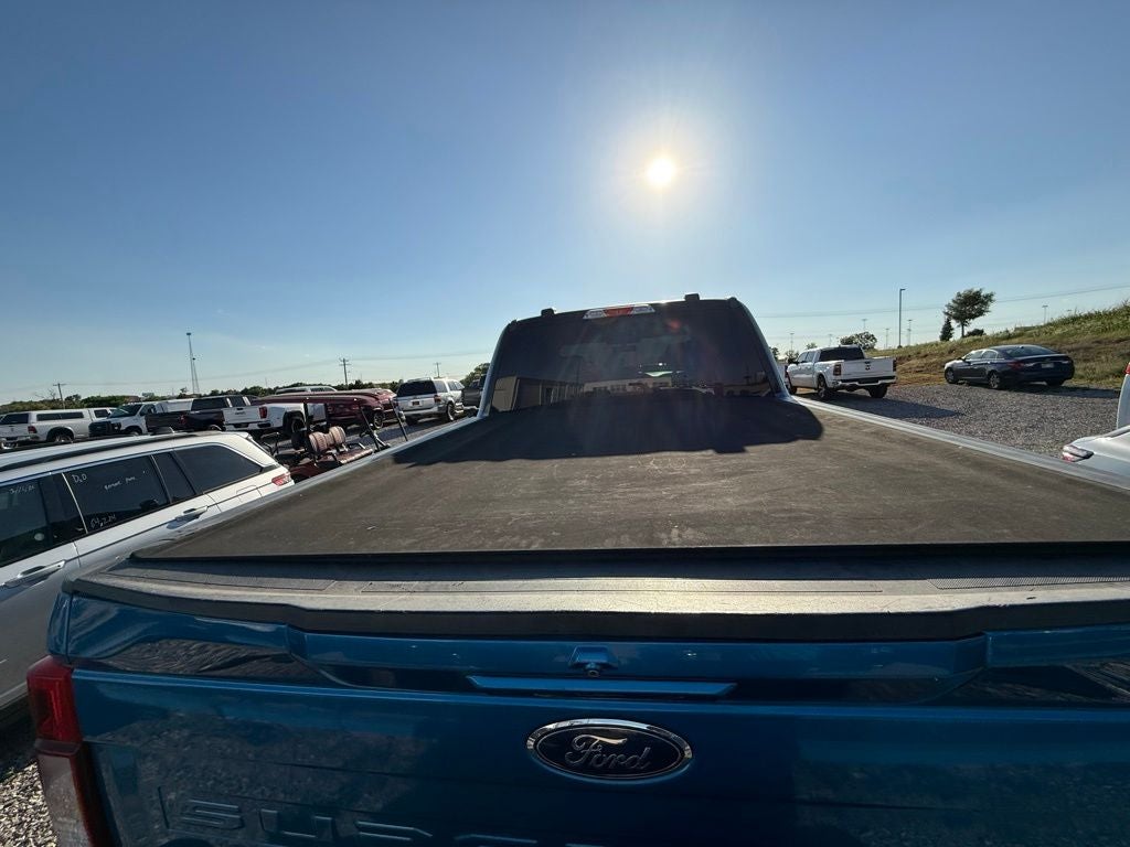 2021 Ford F-250SD CUSTOM 12 INCH ADJUSTABLE FULLY CUSTOM LIFT 28 INCH WHEEL