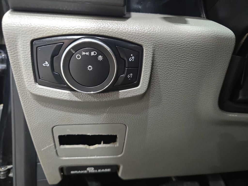 2017 Ford F-350SD XLT DRW Lifted