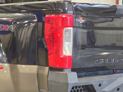 2017 Ford F-350SD XLT DRW Lifted