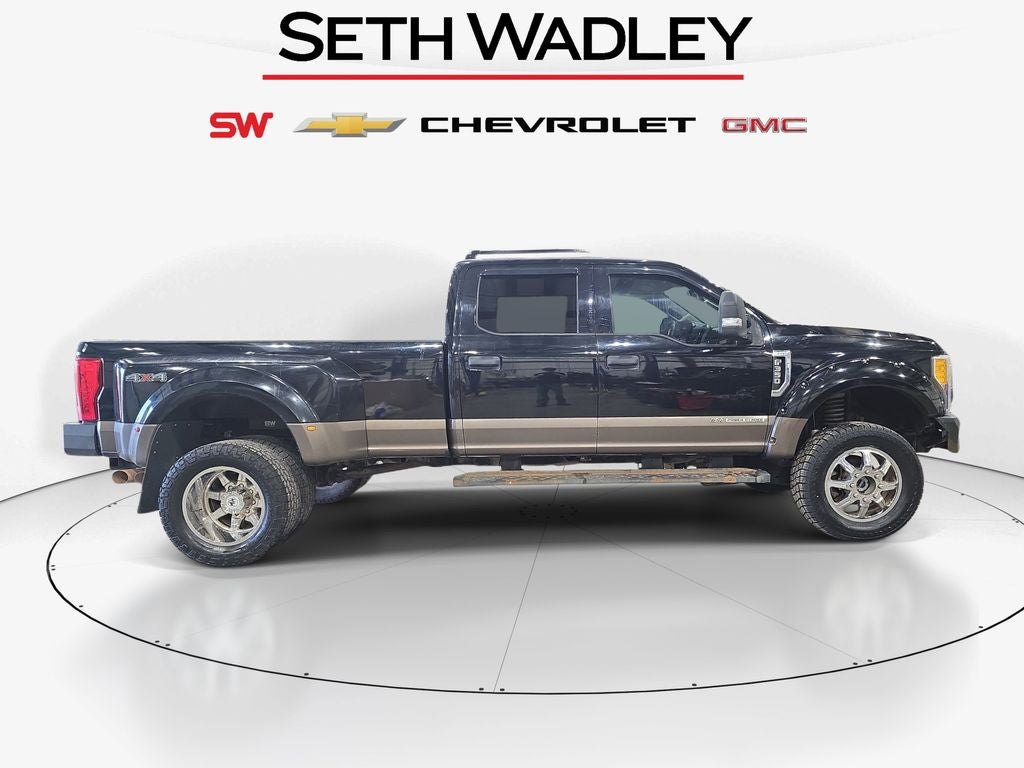 2017 Ford F-350SD XLT DRW Lifted