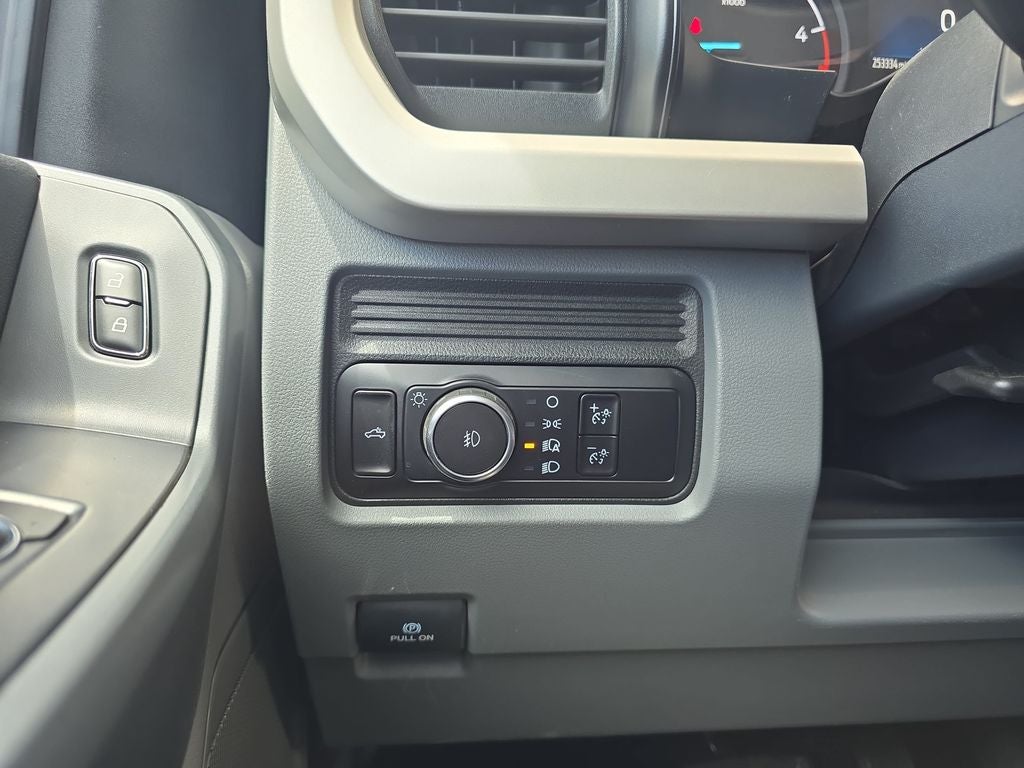 2023 Ford F-350SD XLT DRW