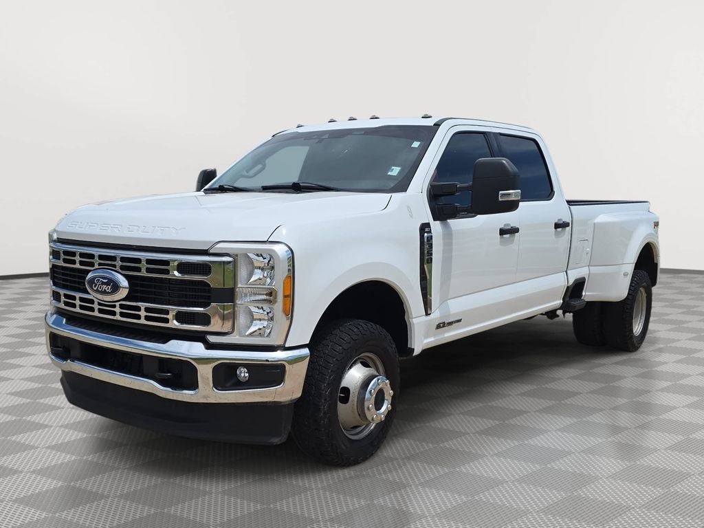 2023 Ford F-350SD XLT DRW