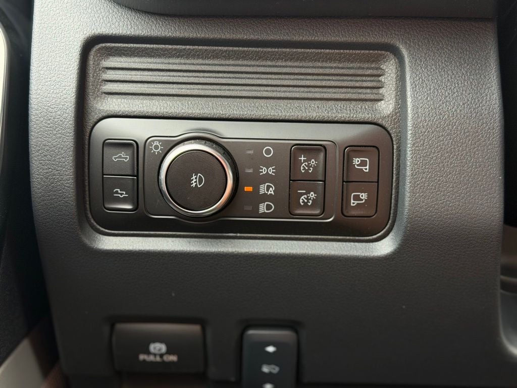 2026 Ford F-450SD Platinum DRW