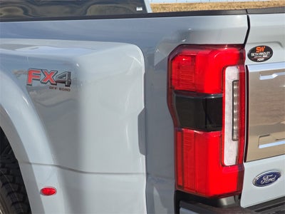 2026 Ford F-450SD Platinum DRW