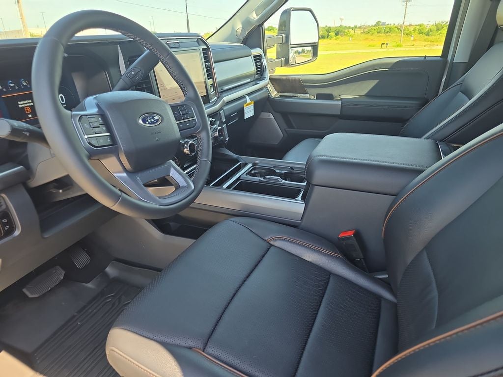 2026 Ford F-450SD Lariat Lifted High OutPut DRW