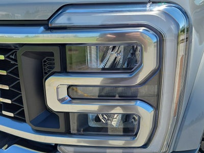 2026 Ford F-450SD Lariat Lifted High OutPut DRW