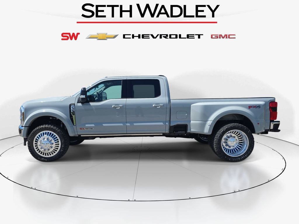 2026 Ford F-450SD Lariat Lifted High OutPut DRW