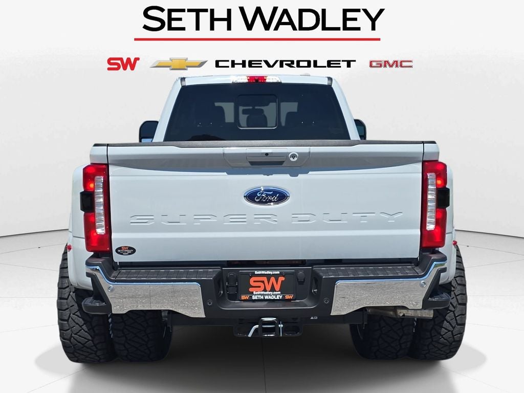 2026 Ford F-450SD Lariat Lifted High OutPut DRW