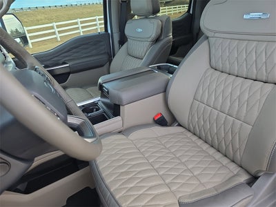 2025 Ford F-450SD Platinum DRW