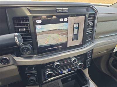 2025 Ford F-450SD Platinum DRW