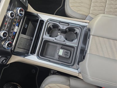 2025 Ford F-450SD Platinum DRW