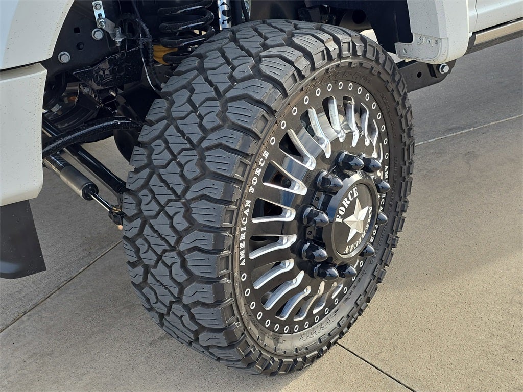 2025 Ford F-450SD Platinum DRW