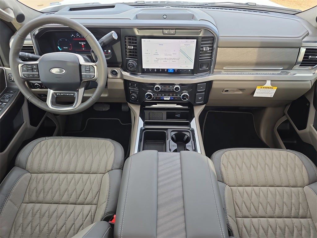 2025 Ford F-450SD Platinum DRW