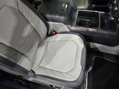 2022 Ford F-450SD Limited DRW