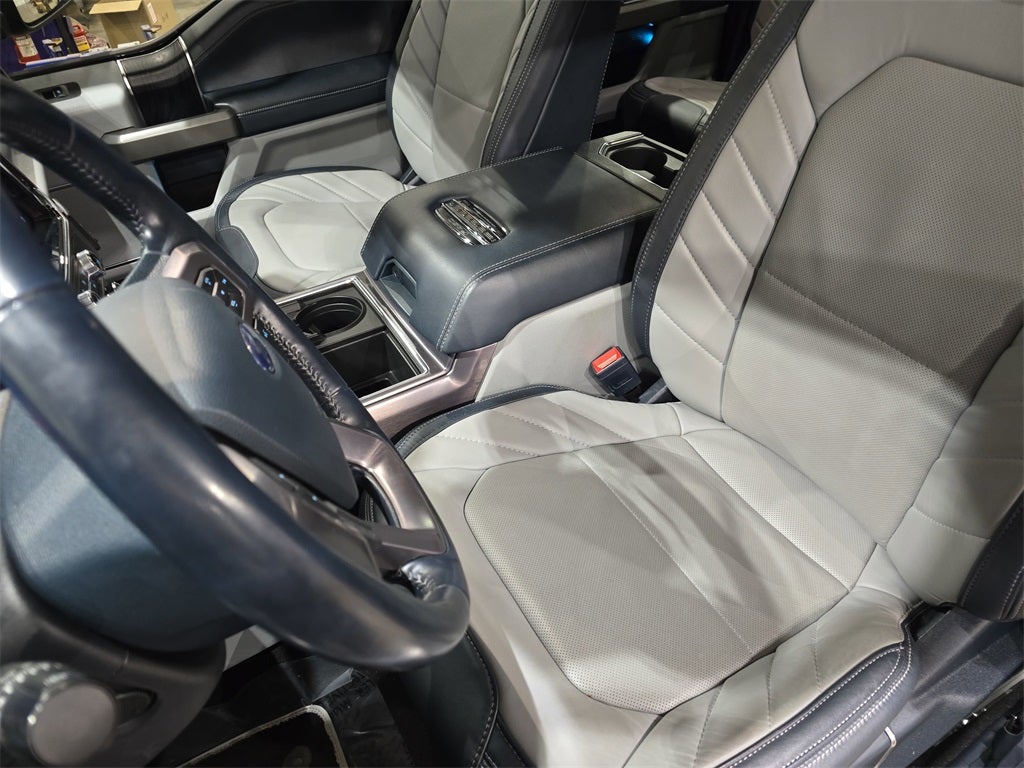 2022 Ford F-450SD Limited DRW