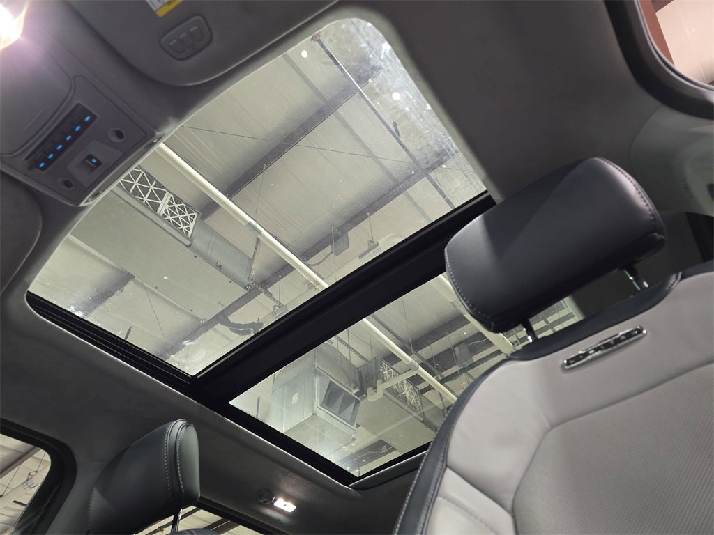 2022 Ford F-450SD Limited DRW