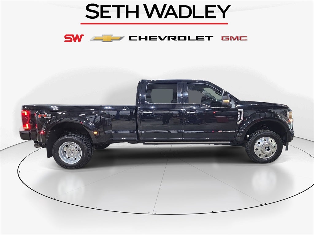2022 Ford F-450SD Limited DRW