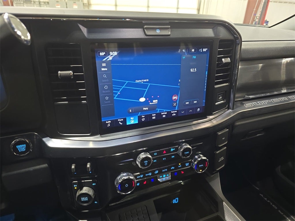 2025 Ford F-450SD Lariat DRW