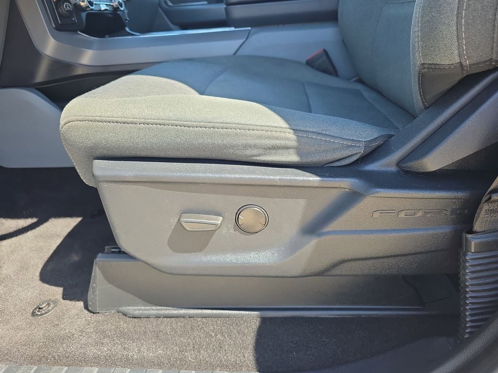 2024 Ford F-150 XLT 3.5 full hybrid 1owner