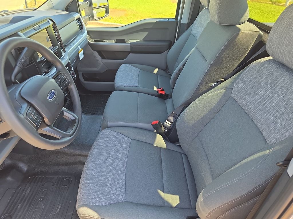 2026 Ford F-450SD XLT DRW