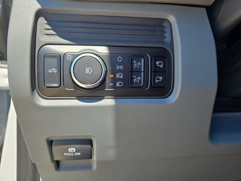 2026 Ford F-450SD XLT DRW
