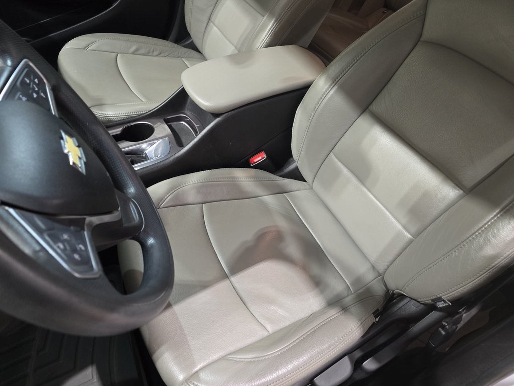 2022 Chevrolet Malibu LS 1LS