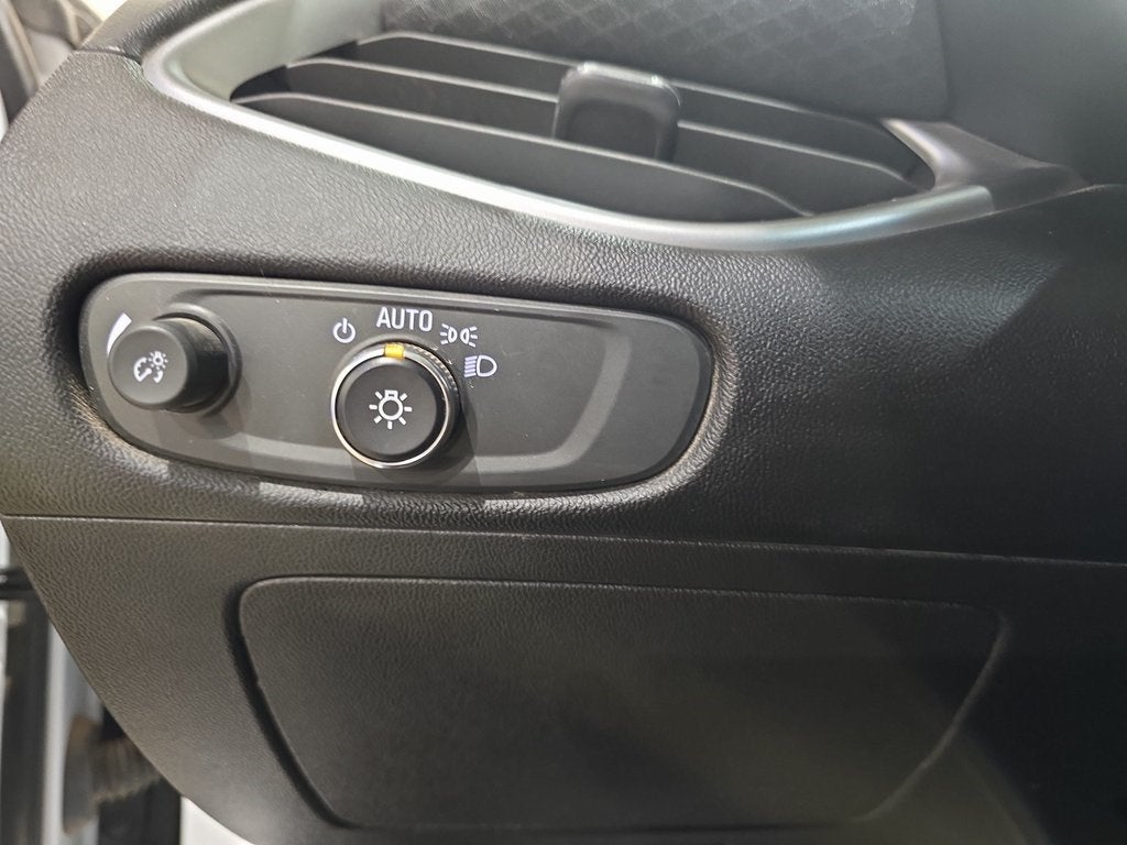 2022 Chevrolet Malibu LS 1LS