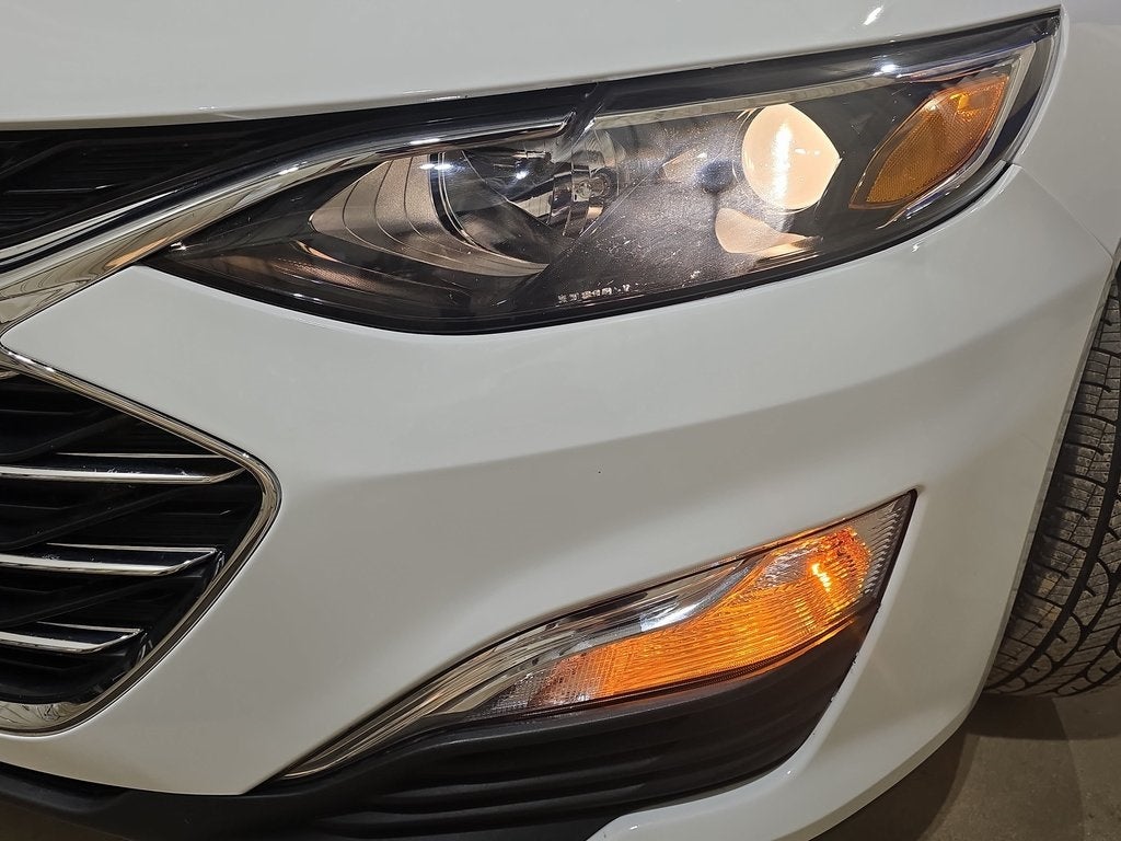 2022 Chevrolet Malibu LS 1LS