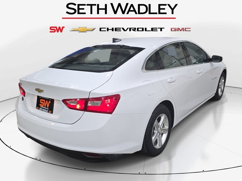 2022 Chevrolet Malibu LS 1LS