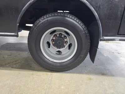 2021 Chevrolet Silverado 3500HD Work Truck w/ flat bed