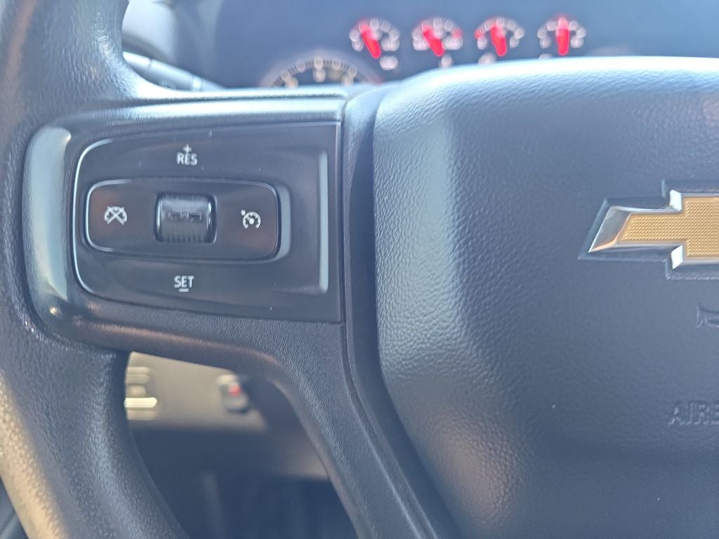 2023 Chevrolet Silverado 3500HD Crew Cab Flat Bed