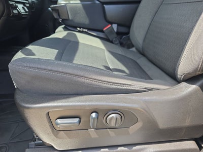 2022 Chevrolet Silverado 3500HD LT Arm bed with Cake Feeder