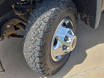 2022 Chevrolet Silverado 3500HD LT Arm bed with Cake Feeder