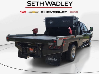 2022 Chevrolet Silverado 3500HD LT Arm bed with Cake Feeder