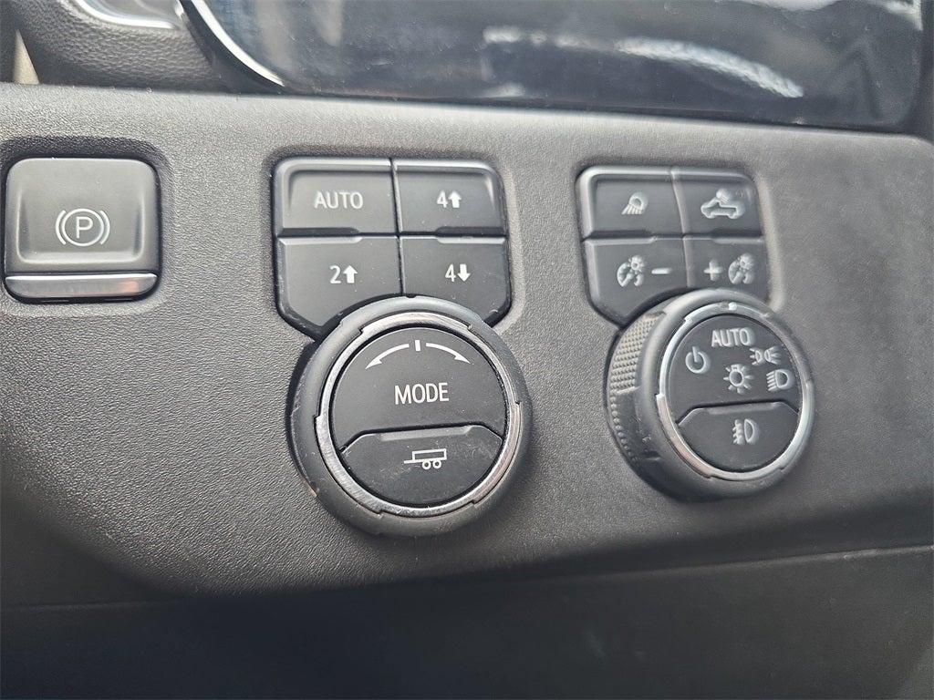 2024 Chevrolet Silverado 3500HD LT DRW Flat bed