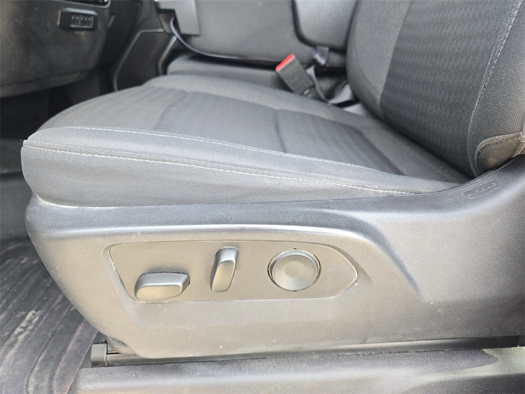 2024 Chevrolet Silverado 3500HD LT DRW Flat bed