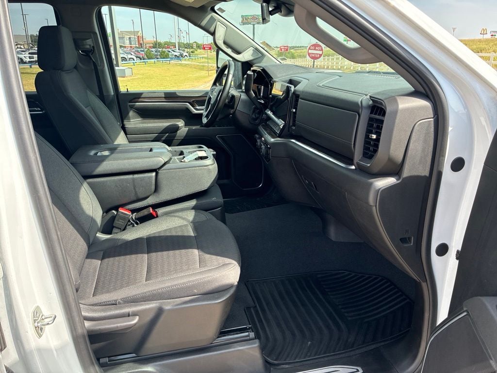 2025 Chevrolet Silverado 3500HD LT