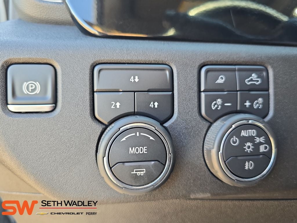 2025 Chevrolet Silverado 3500HD LT